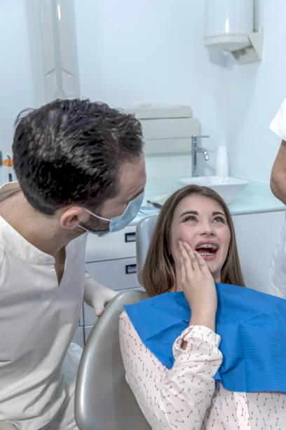 Best Emergency Dental Care for Broken or Chipped Teeth in Creve Coeur, MO